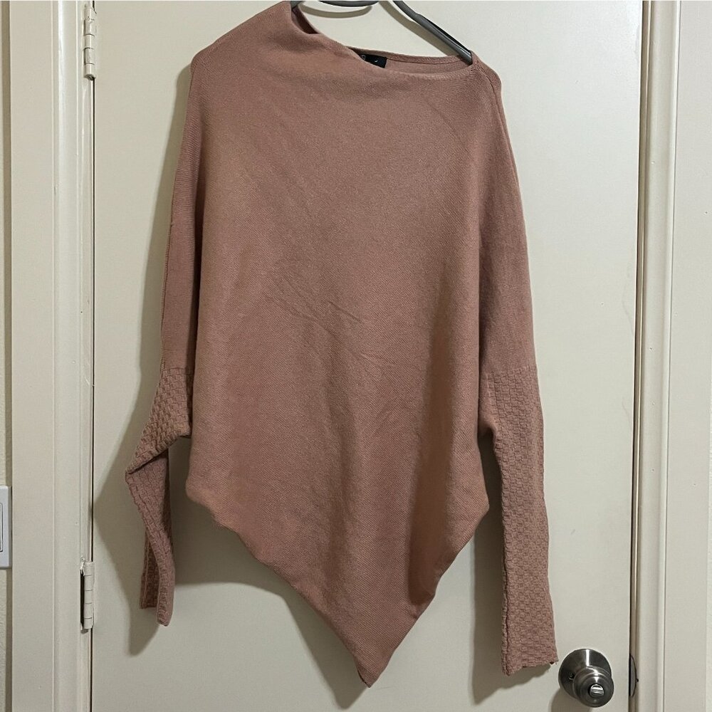 LILLUSORY Women's Tunic light sweater NWT